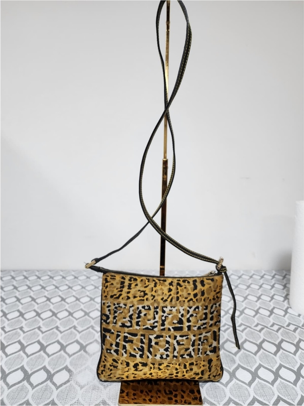 Fendi Leopard Print Crossbody Bag Beige/Black